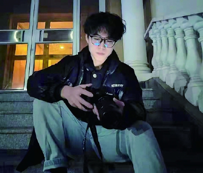 承德晚报报道河北外国语学院21商务英语专科2班武鑫同学：在北京当志愿者为冬奥会出一份力