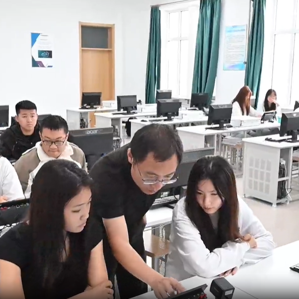《秀我校园》