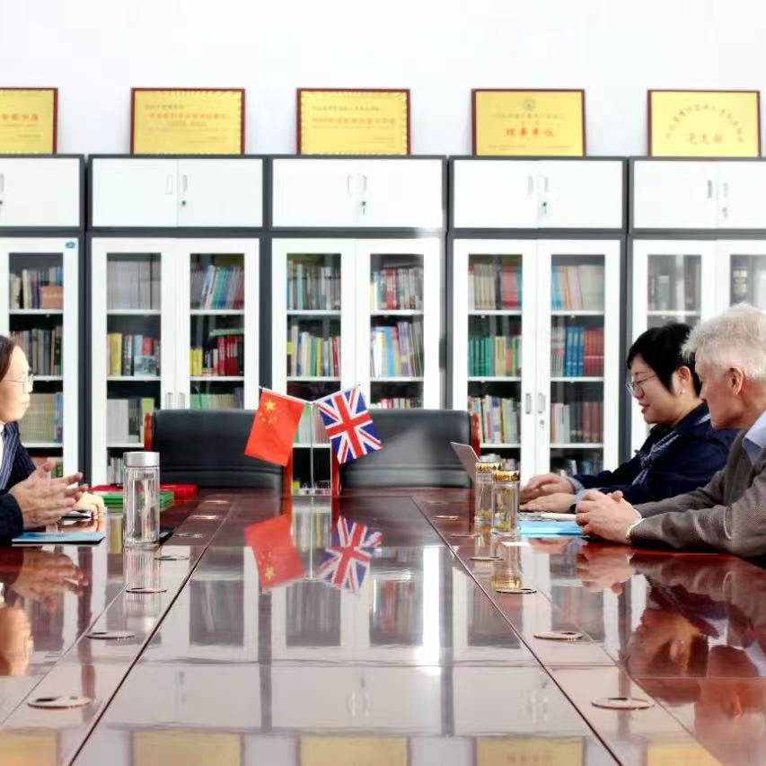 中外携手，共育英才！英国北安普顿大学代表团到访河北外国语学院